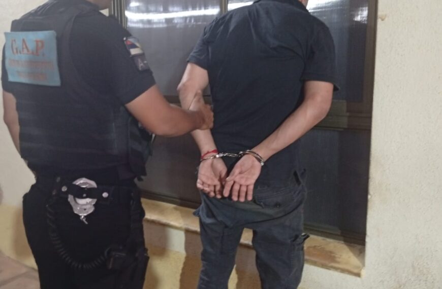 Patrullas del GAP detuvieron a un hombre armado con un hierro tras alerta del CIO 911 en Posadas