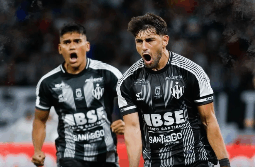 Con un controversial arbitraje de Arasa, Central Córdoba (SdE) eliminó a San Lorenzo del Torneo Clausura