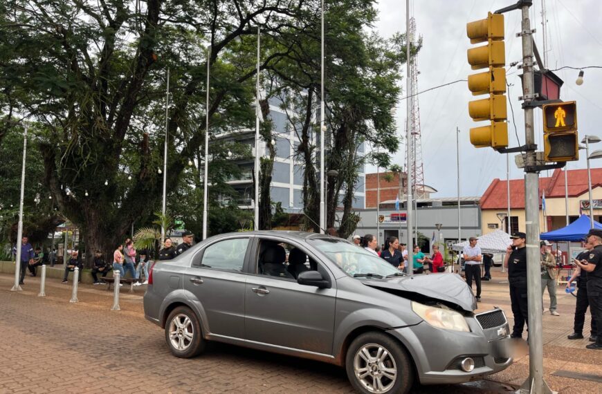 Un hombre falleció tras protagonizar un siniestro vial en el centro de Oberá