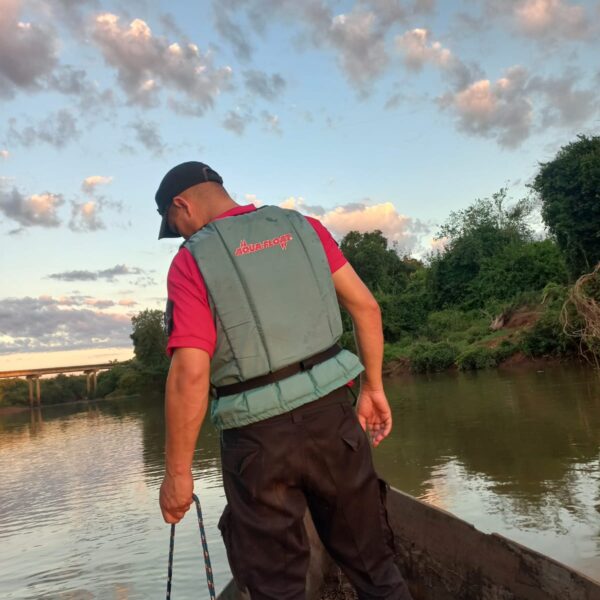 Panambí: Sigue la búsqueda de un hombre desaparecido en aguas del arroyo Once Vueltas
