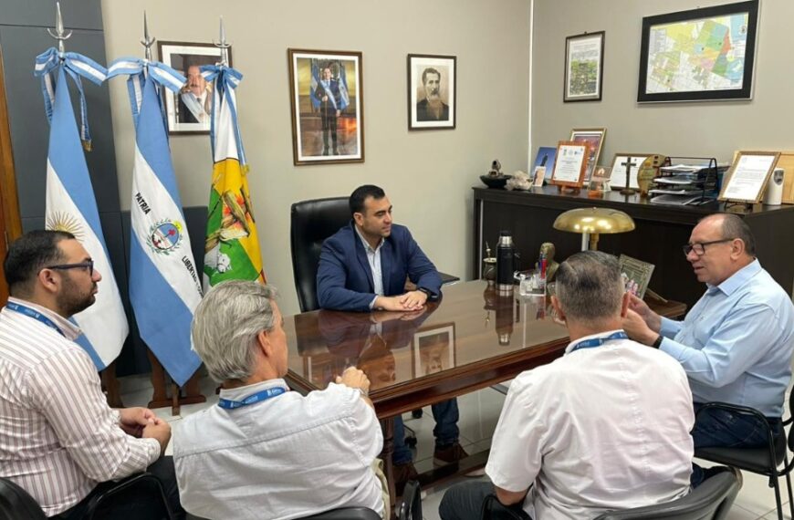 La Fundación Barceló avanza en un convenio internacional para prácticas de Medicina en Brasil, con acciones en Corrientes y Misiones