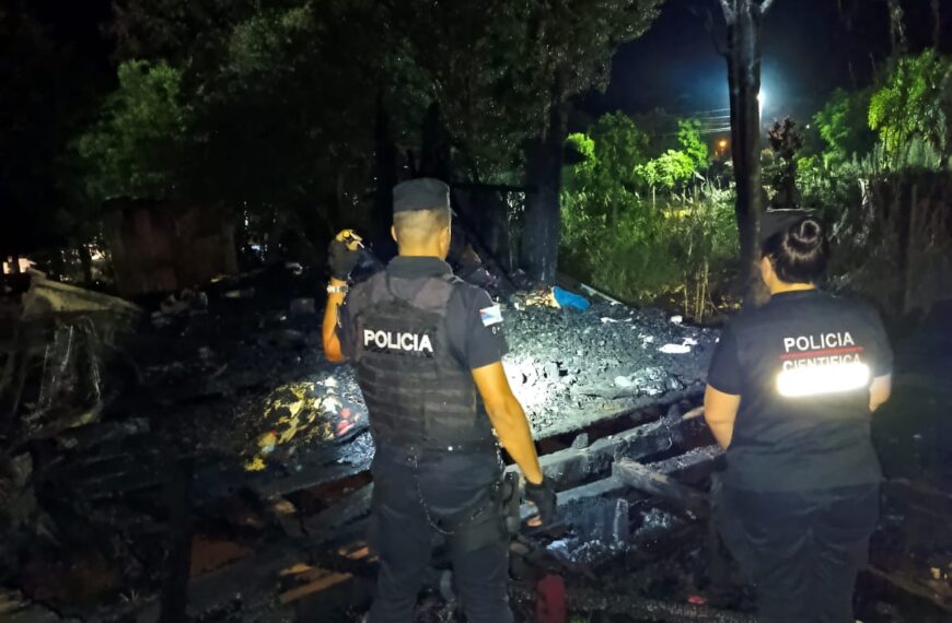Tragedia en El Soberbio: un niño de 3 años murió en un incendio y un joven resultó herido