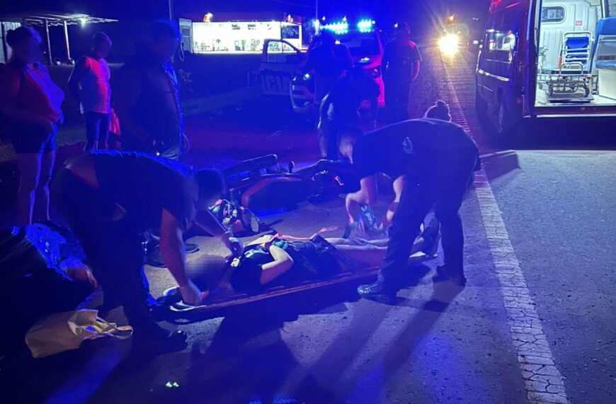 Tres personas resultaron lesionadas tras un siniestro entre una moto y peatones en San Pedro