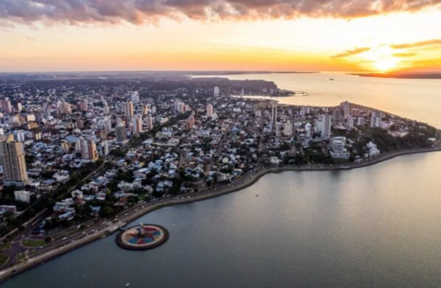 “El Paraná” de fiesta: Posadas se adelanta al verano con expo y música