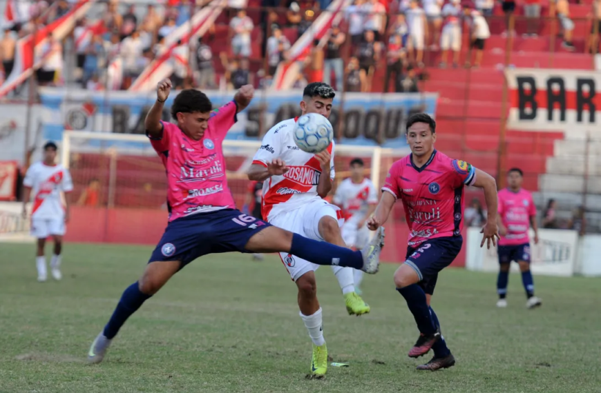 Duelo entre misioneros en los cuartos de final del TRA de fútbol