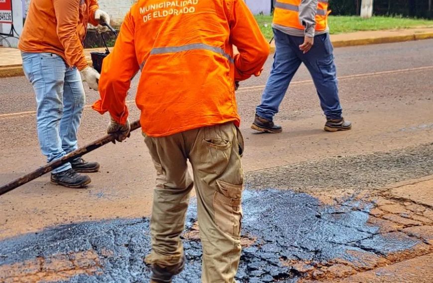 Calzada reducida en el km 3 de la Av. San Martín por trabajaos de bacheo