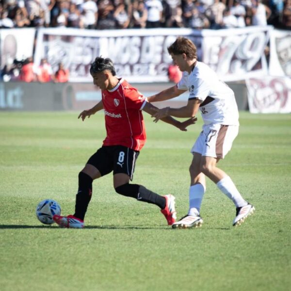 Torneo Apertura: En otro mal partido, el Rojo logró su primer victoria