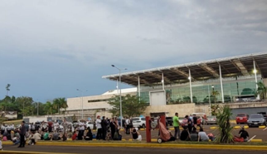 Puerto Iguazú: Por una valija abandonada, evacuaron el Aeropuerto
