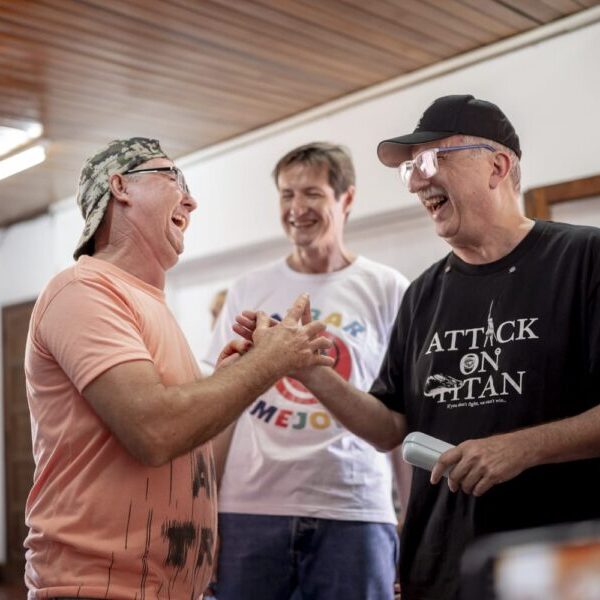 Passalacqua acompañó un nuevo operativo de Mirar Mejor en Panambí: “todo lo que uno puede dar, se debe dar con cariño, con amor y muy cerquita de la gente”