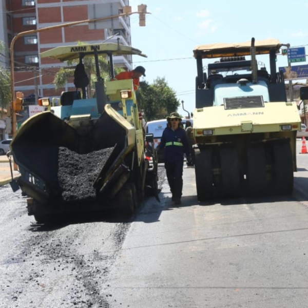 Continúan las obras de bacheo sobre la Avenida San Martín a la altura del kilómetro 9