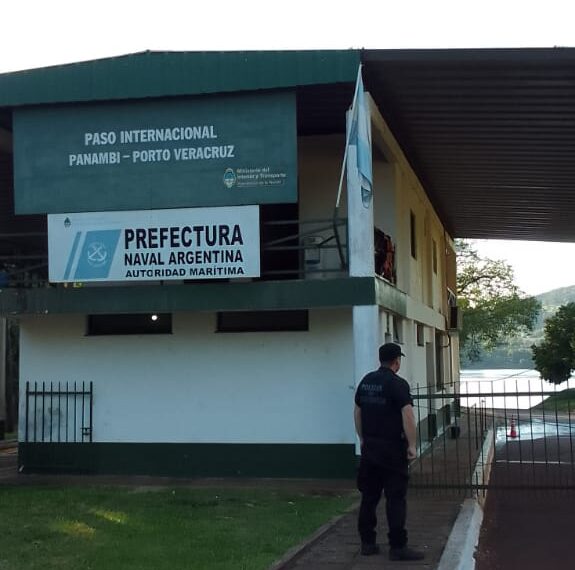 Suspendieron el paso fronterizo entre Panambí y Porto Vera Cruz por el bajo nivel del río Uruguay